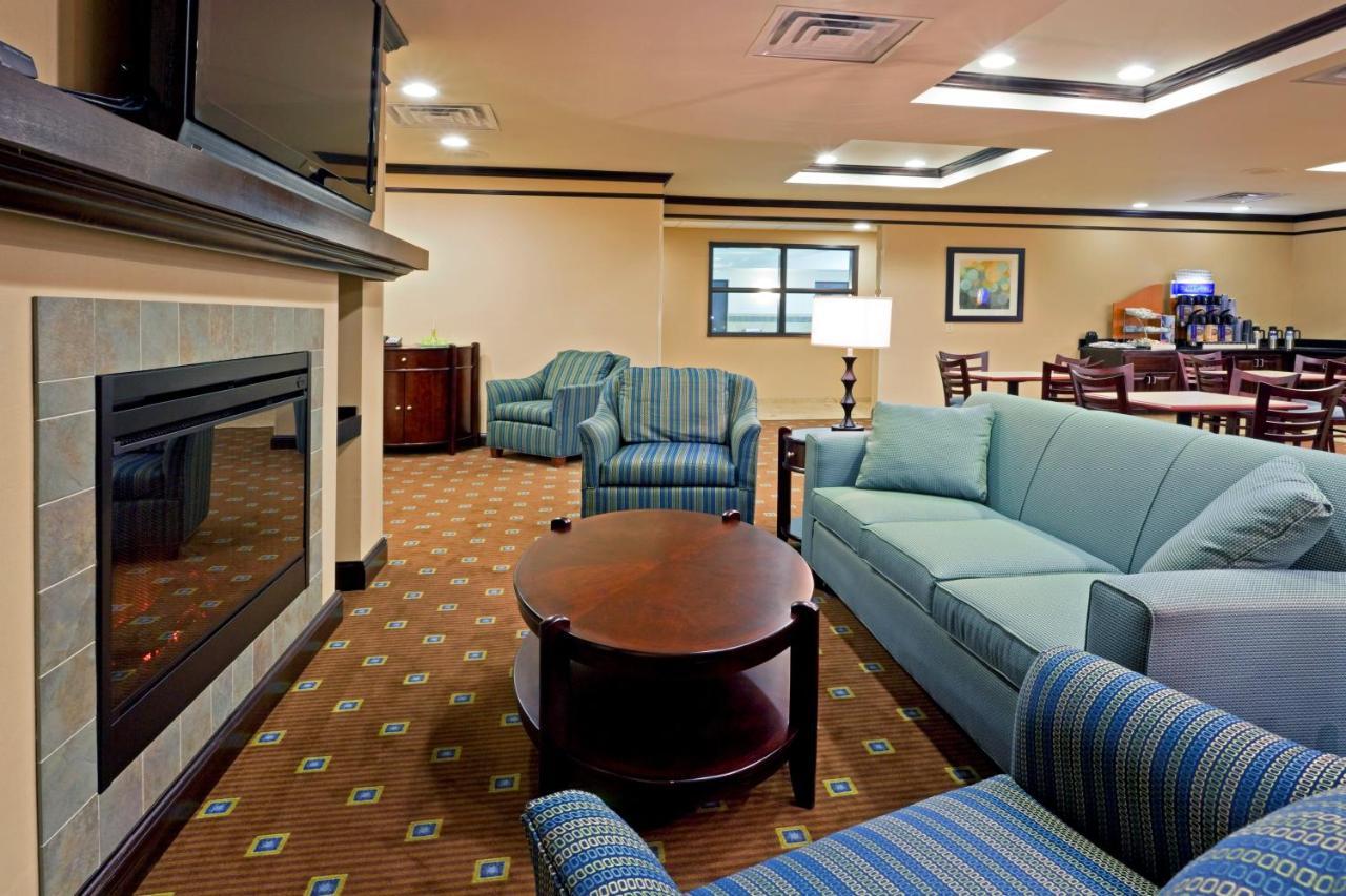 Holiday Inn Express Hotel & Suites Syracuse North Airport Area By Ihg Cicero Exteriör bild